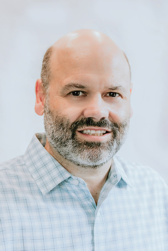 Daniel Ringhoff Headshot